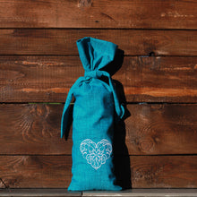 Načíst obrázek do prohlížeče Galerie, Cuscino benessere cuore fiorito ricamo