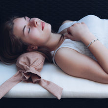 Načíst obrázek do prohlížeče Galerie, Cuscino naturale per la cervicale con laccio